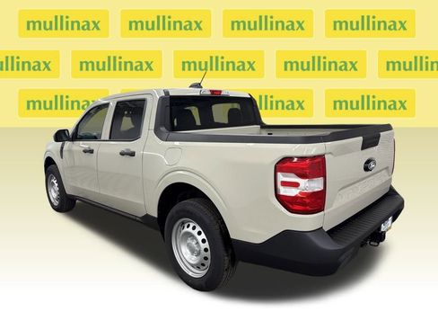 New 2025 Ford Maverick XL w/ Equipment Group 102A image 9