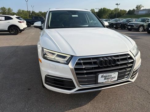 Used 2018 Audi Q5 2.0T Premium Plus w/ Premium Plus Package AWD/4WD image 6