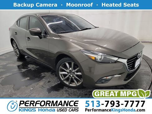 Used 2018 MAZDA MAZDA3 Grand Touring image 1