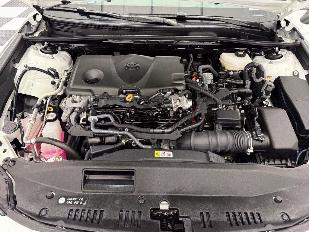 Used 2025 Toyota Camry LE FWD image 9