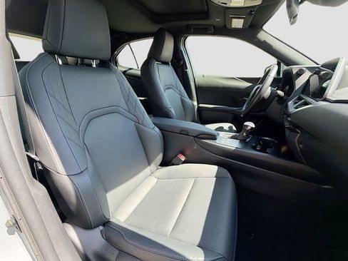 Used 2023 Lexus UX 250h F Sport w/ Accessory Package (Z2) image 26