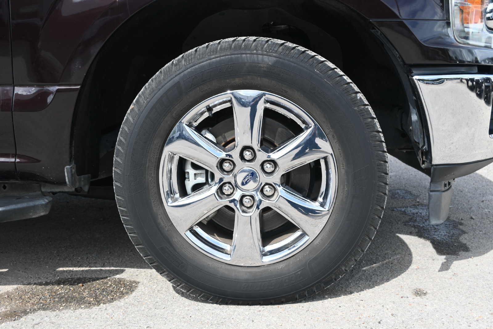 Used 2018 Ford F150 XLT w/ Equipment Group 302A Luxury RWD image 7