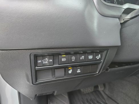 Certified 2023 Toyota Tundra Platinum AWD/4WD image 20