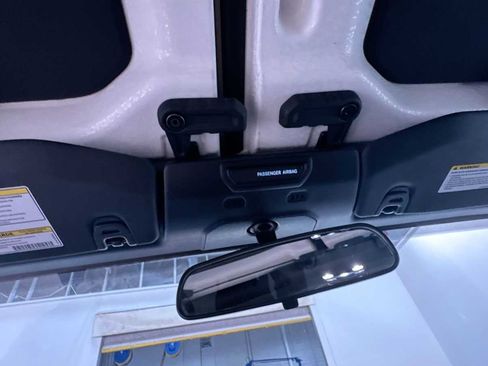 Used 2020 Jeep Wrangler Unlimited Sport image 30