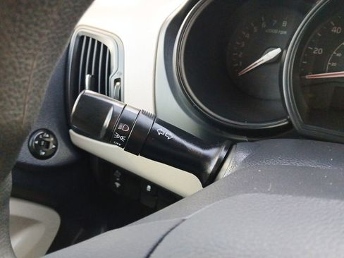 Used 2012 Kia Rio LX image 5