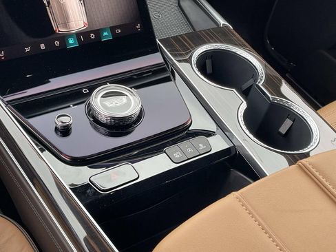 New 2026 Cadillac Escalade Luxury w/ Touring Package image 31