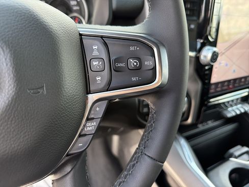 Used 2026 RAM 1500 Laramie AWD/4WD image 20