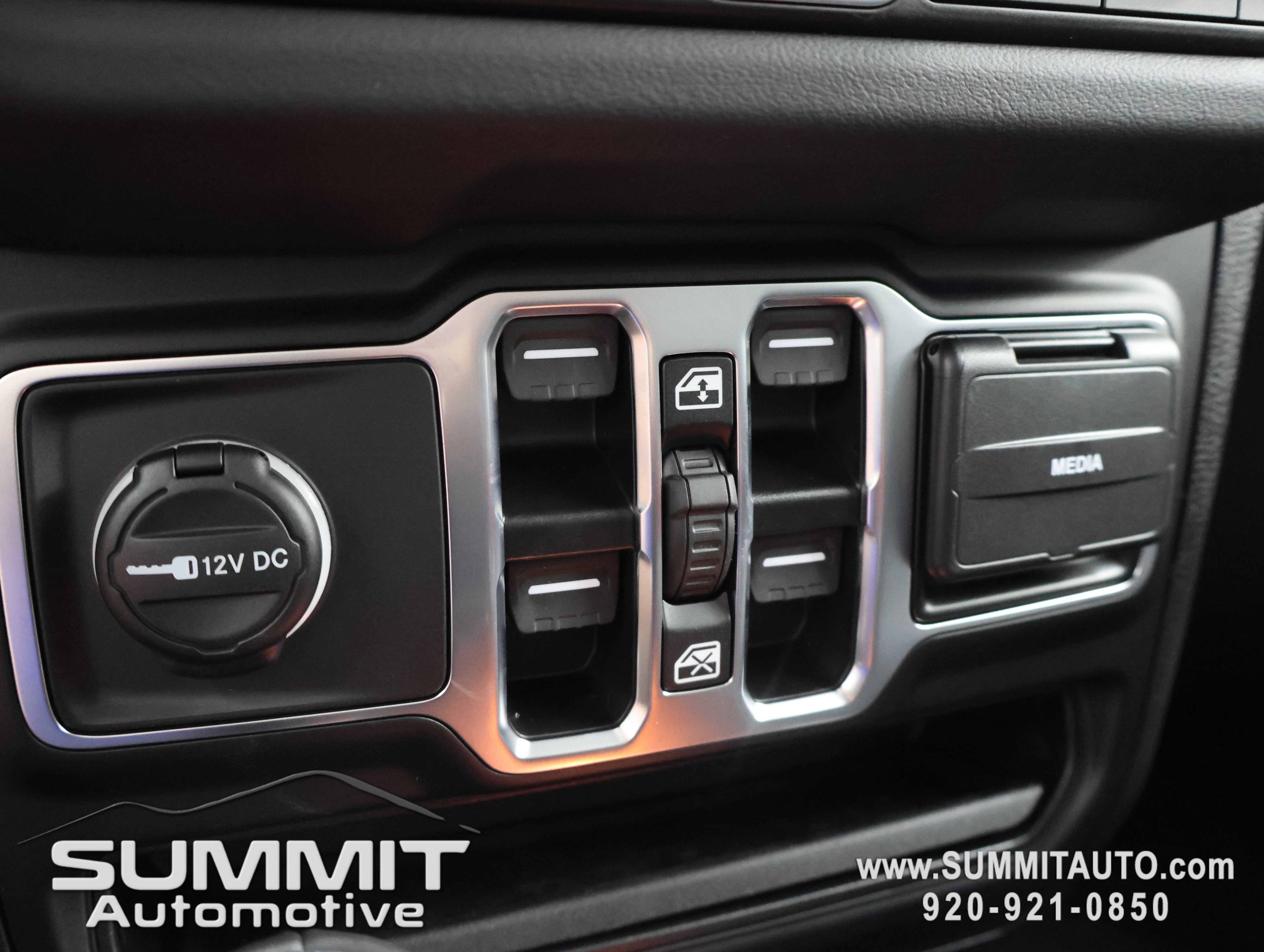 New 2027 Jeep Wrangler Unlimited Sahara AWD/4WD image 48