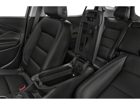 Used 2024 GMC Terrain Denali AWD/4WD image 9