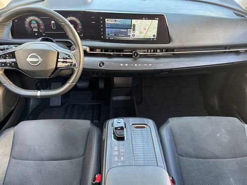 Used 2023 Nissan Ariya FWD image 15