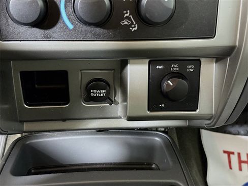 Used 2007 Dodge Dakota SLT w/ TRX4 Off Road Group image 6