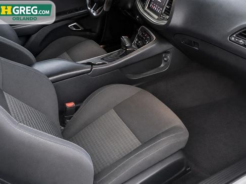 Used 2019 Dodge Challenger R/T RWD image 14