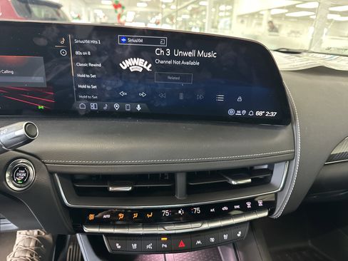 Used 2025 Cadillac CT5 V Blackwing w/ Carbon Fiber 2 Package image 30