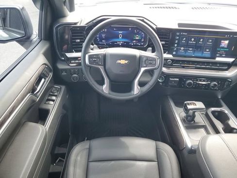 Used 2025 Chevrolet Silverado 1500 LTZ w/ LTZ Premium Package image 27