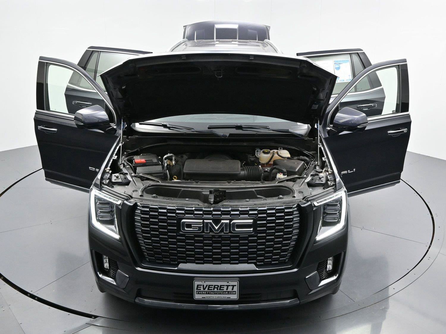Used 2023 GMC Yukon Denali Ultimate AWD/4WD image 53