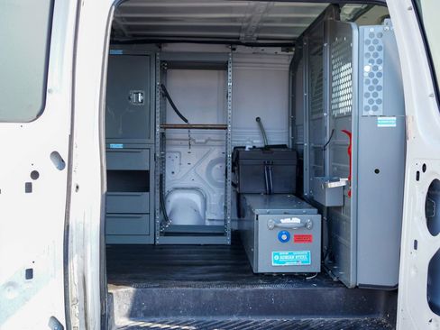 Used 2014 Ford E-250 and Econoline 250 w/ Power Group RWD image 19