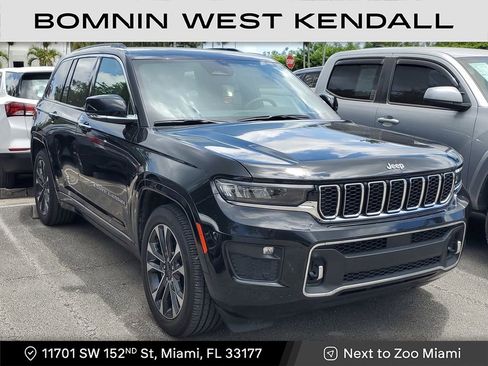 Used 2023 Jeep Grand Cherokee Overland AWD/4WD image 1