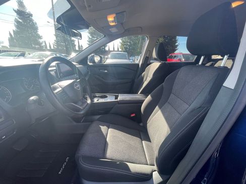 Used 2025 Nissan Rogue SV image 23