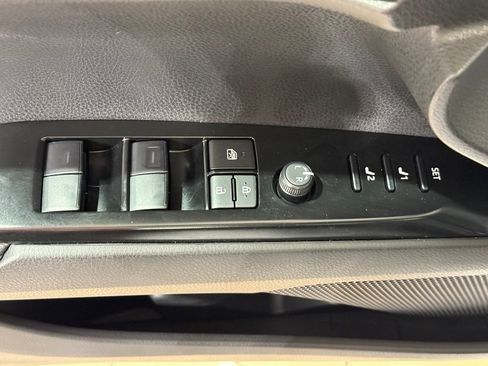 Used 2026 Toyota Camry XSE w/ Premium Package AWD/4WD image 15