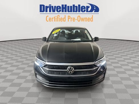 Used 2024 Volkswagen Jetta SE image 8