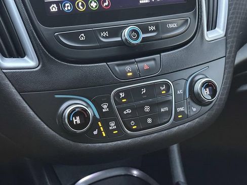 Used 2023 Chevrolet Malibu LT FWD image 29
