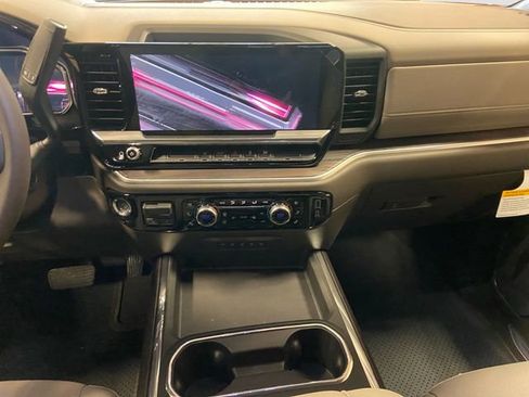 New 2026 GMC Sierra 2500 SLT w/ SLT Convenience Package image 12