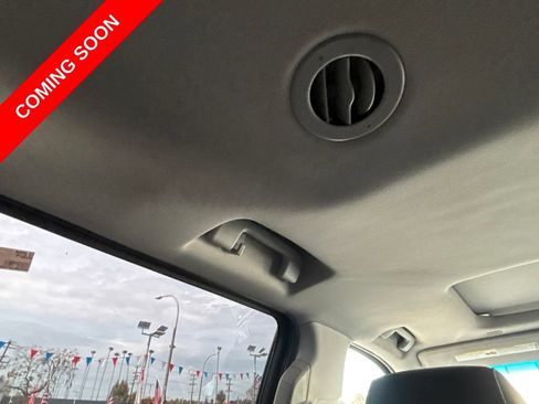 Used 2020 Cadillac Escalade ESV Luxury RWD image 15