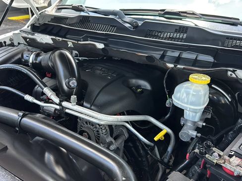 Used 2019 RAM 1500 Classic SLT RWD image 44