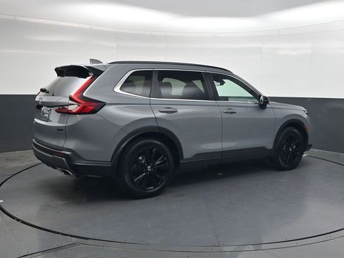 Used 2025 Honda CR-V Sport Touring image 4