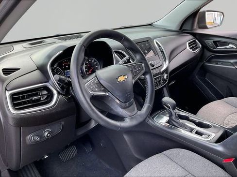 Used 2024 Chevrolet Equinox LT FWD image 12