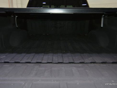 Used 2017 Chevrolet Silverado 1500 LTZ Z71 w/ LTZ Plus Package image 31