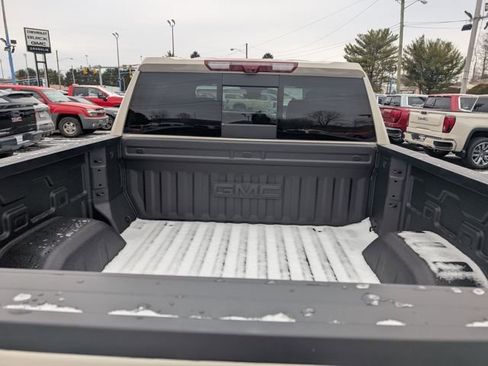 New 2026 GMC Sierra 1500 AT4 w/ AT4 Premium Package image 9