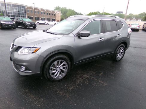 Used 2016 Nissan Rogue SL w/ SL Premium Package AWD/4WD image 6