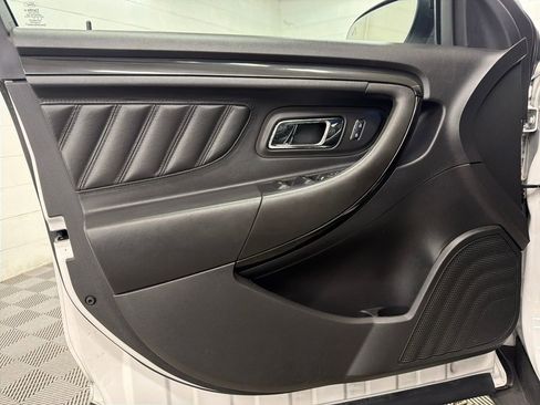 Certified 2019 Ford Taurus SHO image 15