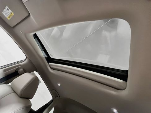 Used 2024 Honda HR-V EX-L image 20