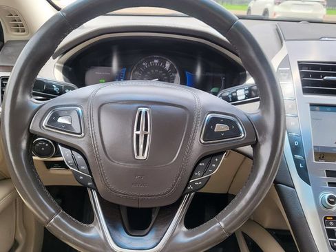 Used 2018 Lincoln MKZ Reserve w/ Climate Package FWD image 28