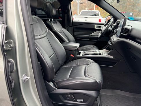 Used 2020 Ford Explorer ST w/ ST Street Pack image 48