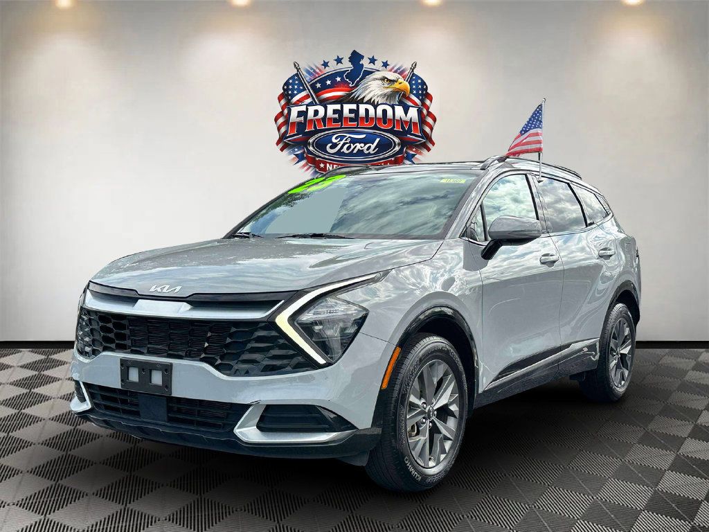 Used 2023 Kia Sportage SX AWD/4WD image 2