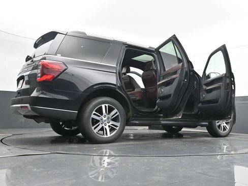 Used 2024 Ford Expedition Limited AWD/4WD image 81