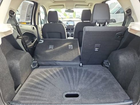 Used 2019 Ford EcoSport SE FWD image 32