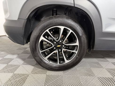 Used 2024 Chevrolet TrailBlazer LT FWD image 18
