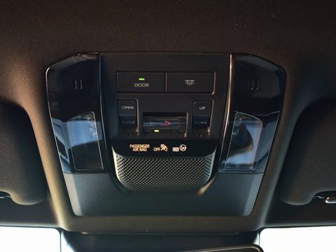 Used 2025 Lexus GX 550 image 51