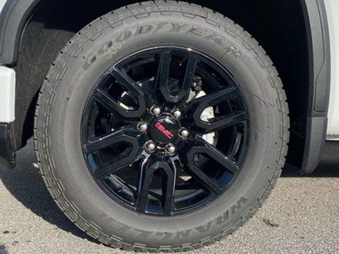 New 2026 GMC Sierra 1500 Elevation image 20