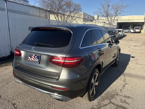 Used 2019 Mercedes-Benz GLC 300 GLC 300 image 23