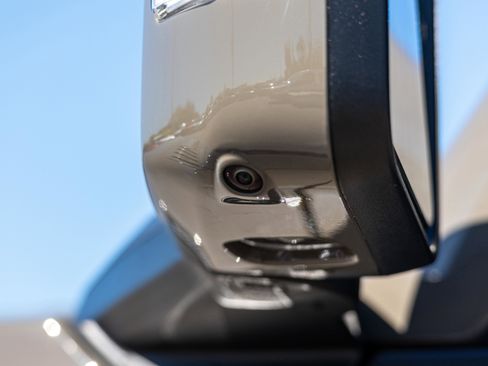 New 2025 Ford Bronco Raptor image 21