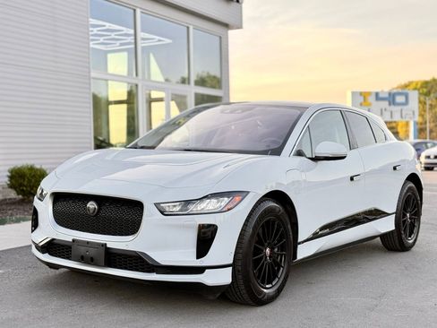 Used 2020 Jaguar I-PACE S image 9