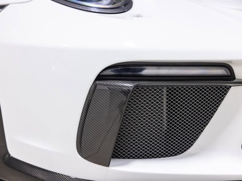 Used 2018 Porsche 911 GT3 image 22