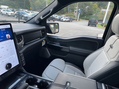 New 2025 Ford F150 Lightning Platinum image 39