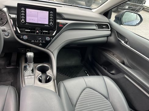 Used 2023 Toyota Camry SE image 20