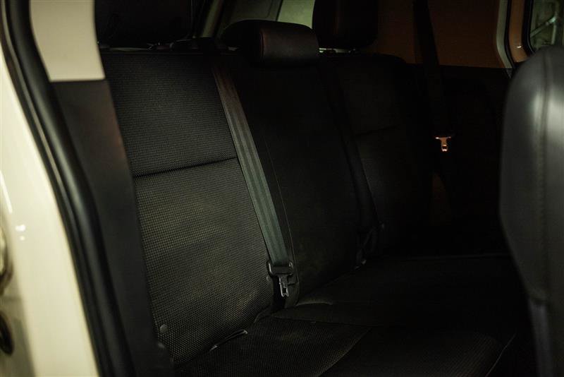 Used 2012 Toyota FJ Cruiser 4WD w/ Convenience Pkg image 11
